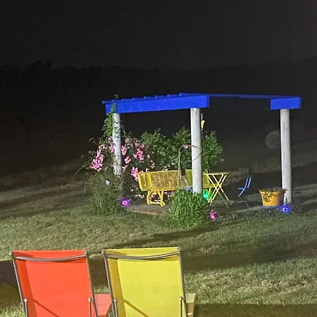 Oda ve Kahvaltı Deux Personnes, Lit Pour Bebe Verlhac-Tescou