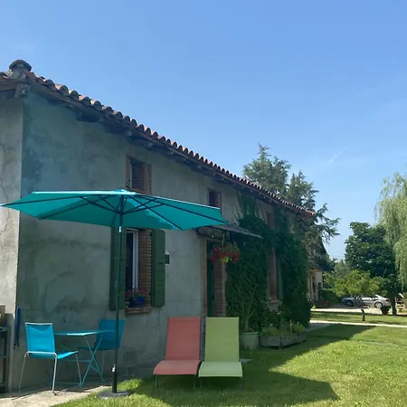 Deux Personnes, Lit Pour Bebe Oda ve Kahvaltı Verlhac-Tescou